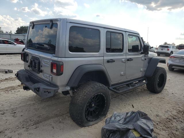 Vehicle thumbnail 3