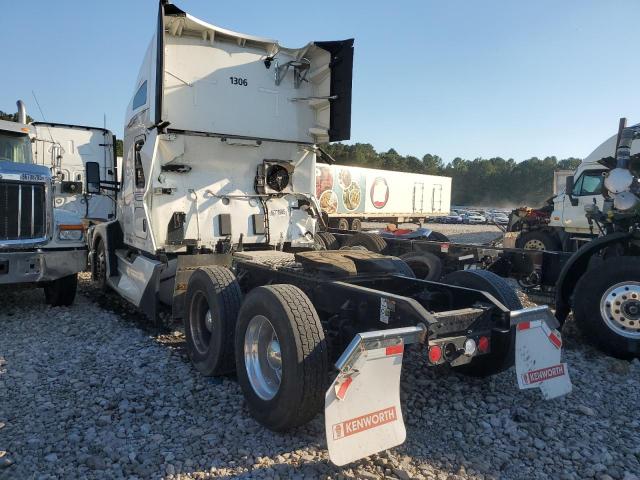 Vehicle thumbnail 3