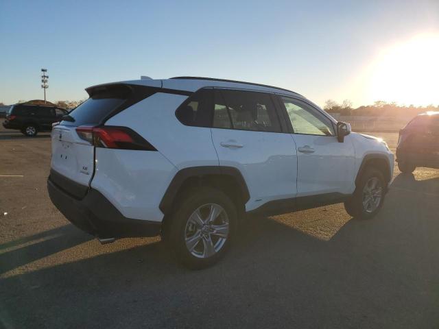 Vehicle thumbnail 3
