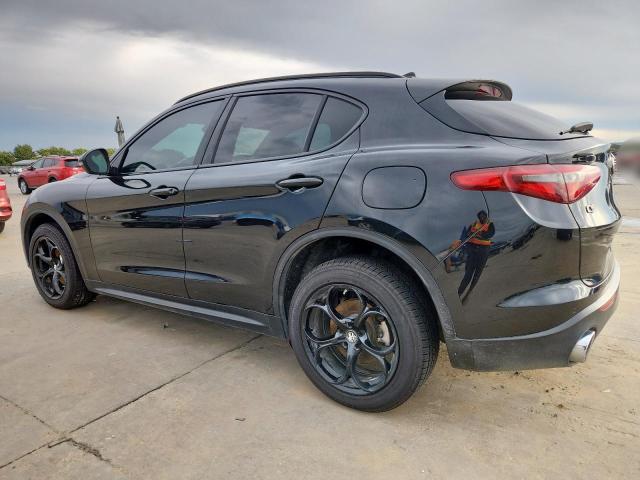 Vehicle thumbnail 2