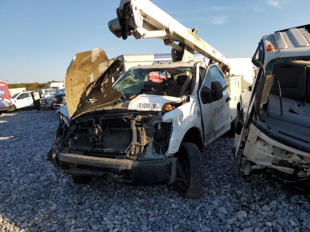 Vehicle thumbnail 2